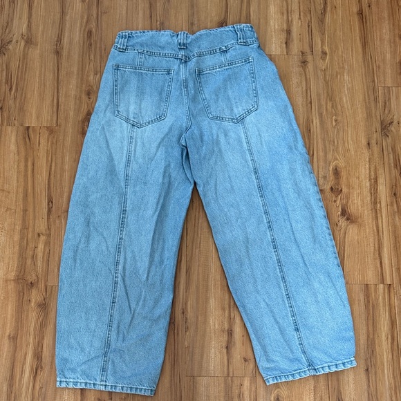 Universal Thread Jeans - Picture 4 of 6